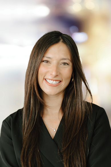 Portrait of Tori Hogan, REALTOR® | NRLUX.